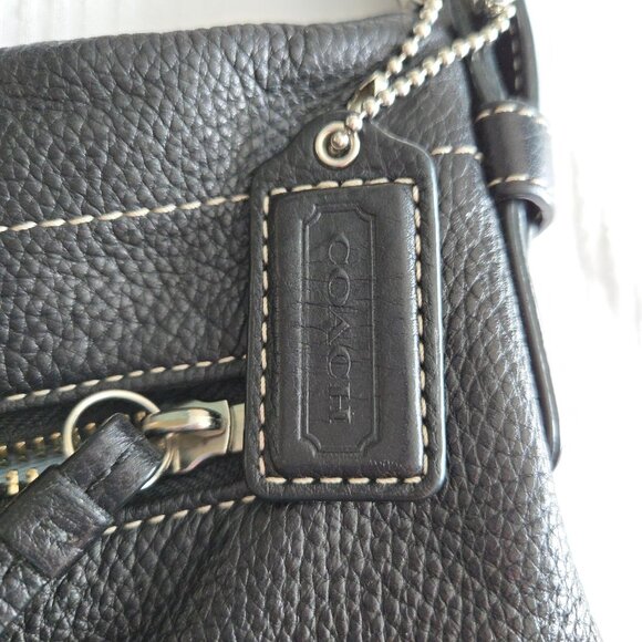 Coach Black Leather Crossbody Bag With Adjustable Strap Front Zip Pocket - Picture 2 of 7